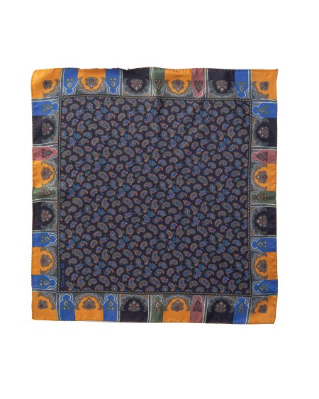 Shop ETRO  Man Pochette: Etro pocket handkerchief in silk, decorated with an ornamental Paisley print with multicolor harlequin border.
Dimensions: 43 x 43cm.
Composition: 100% Silk.
Made in Italy.. 1T199 9675-0200